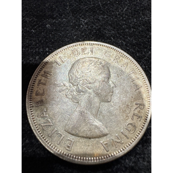 1962 SILVER CANADIAN 1 DOLLAR