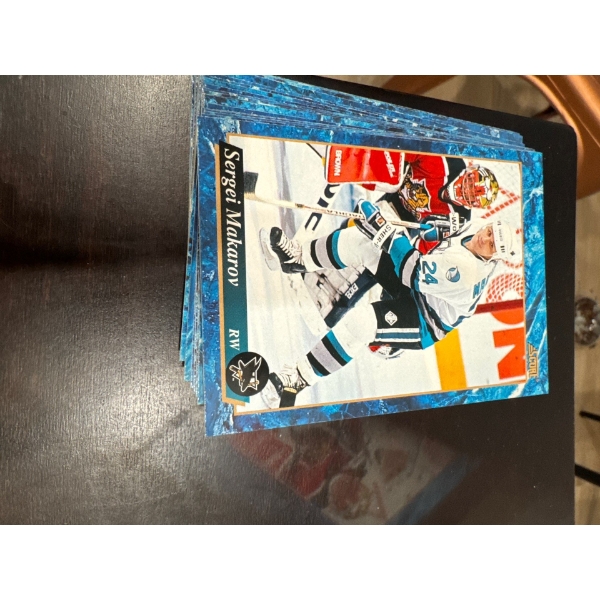  Score. SET OF 25 CARDS