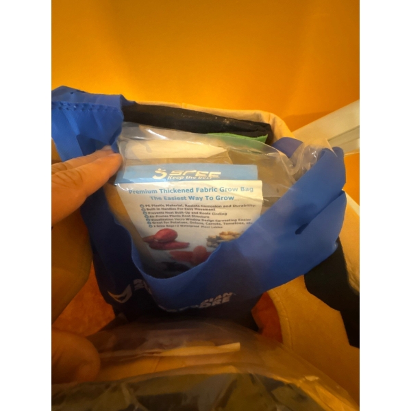 Bag of fabric grow bags