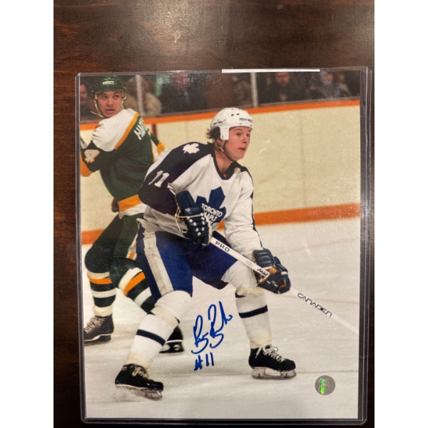  Collectible 8x10 photograph of a  collectible autographed 8x10 photo of former Toronto Maple leaf f