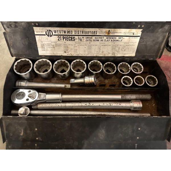 Westward distributors 21 piece three quarter drive socket wrench set