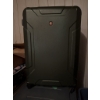 Image 11 : Nice suitcase set with all contents included. The entire room's air is also included with the lot. A