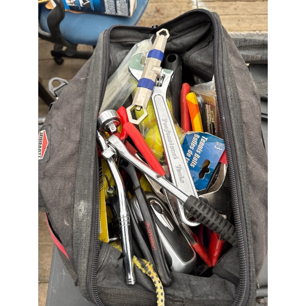 Job mate tool bag full of brand new hand tools