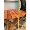 Image 3 : Round folding table made of wood, measuring approximately 32 inches in diameter and 28 inches in hei