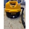 Image 1 :  DEWALT 2-Gallon Wet/Dry Vacuum, likely model DC500 or DCV581H. 