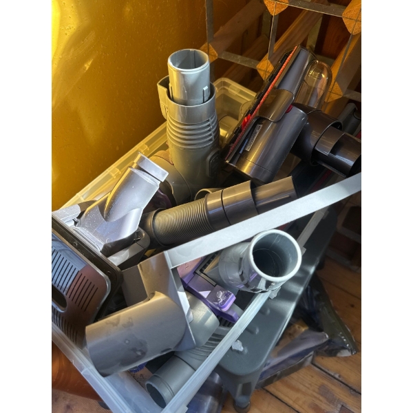 Multiple Dyson attachments