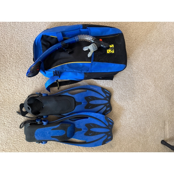 body glove expanse, blue snorkeling gear with backpack and snorkel.