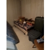 Image 10 : Nice suitcase set with all contents included. The entire room's air is also included with the lot. A