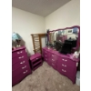 Image 5 : Pink dresser set and double bed frame. 
