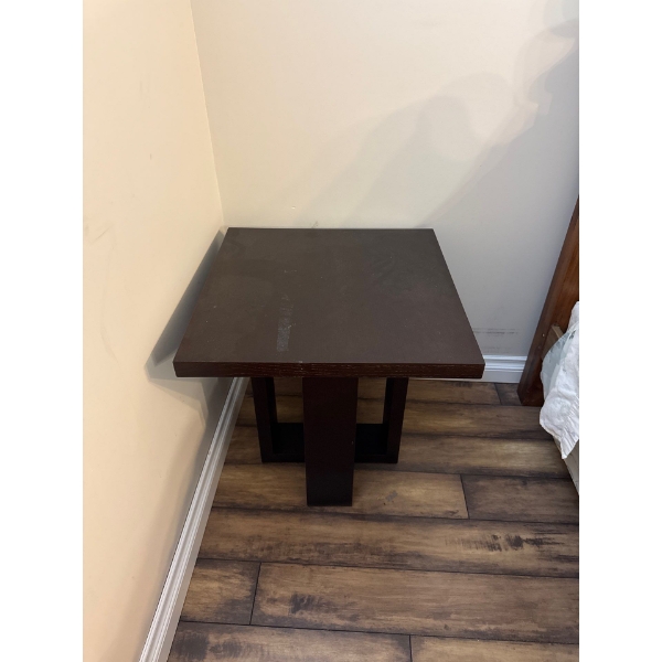 Very nice, dark solid wood Side Table