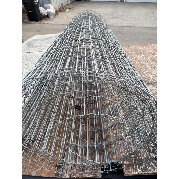 Large roll of wire mesh, good for making chicken coupes or making a fence or small projects