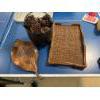 Image 1 : tin leaf shaped serving tray, metal, display bucket with pine cones, wicker serving tray