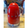 Image 1 : Smeg 50's Retro Style Variable Temperature Kettle in red, 1.7 liters (approximately 7 cups). Feature