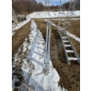 Image 1 : Mastercraft aluminum extension ladder. 
Brand: Mastercraft
Material: Aluminum
Type: Extension ladder