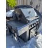 Image 3 : stainless steel Nexgrill gas barbecue grill. 