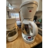 Image 5 : Whirlpool portable dishwasher, his is a Krypton KNB6029 3-in-1 blender. Black & Decker SmartBrew cof