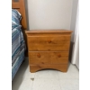 Image 1 : Nightstand.