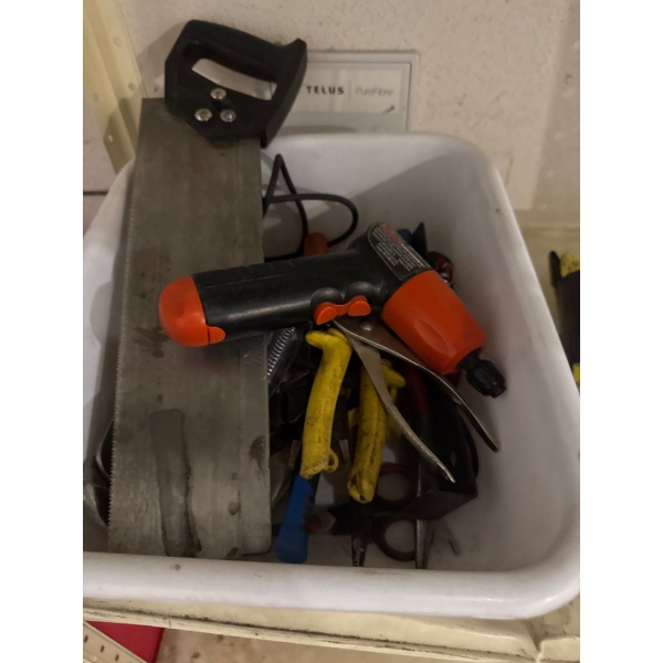 Bucket of hand tools, Black+Decker power screwdriver, brand new roll of rope and handsaw