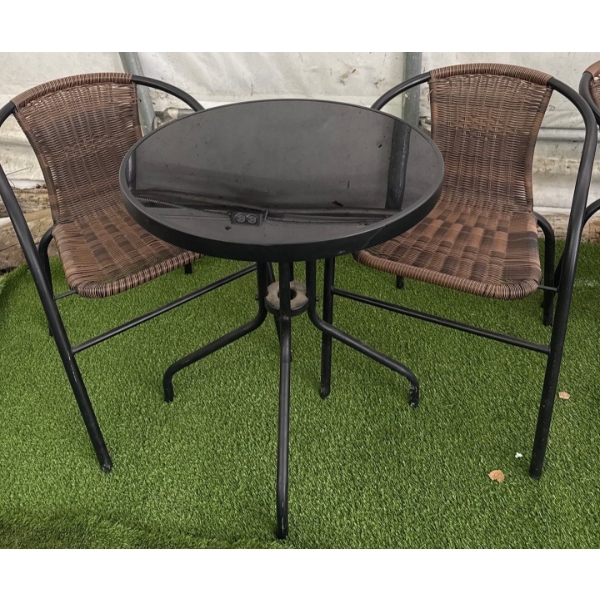 Three pc Garden/Patio Set- Bistro Table w/Wicker Chairs  2 CHAIRS ONE TABLE