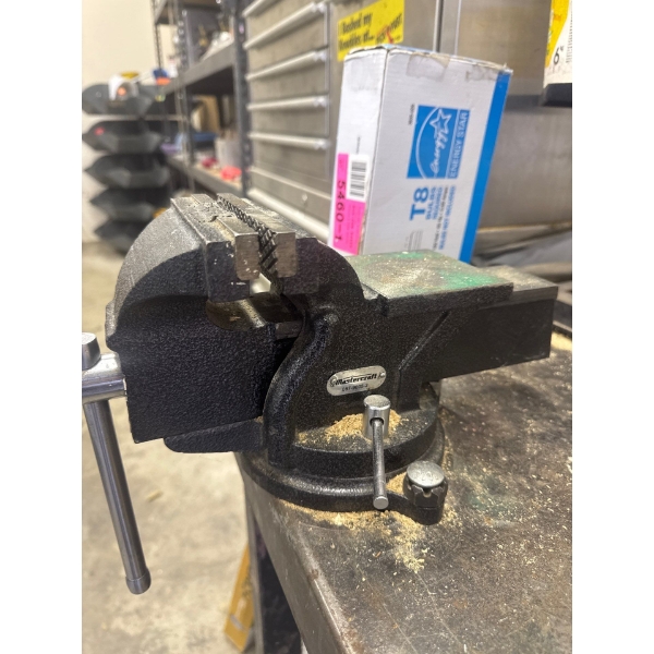 Almost new Mastercraft bench vise, barely used