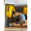Image 3 : Stanley SRN175 coil roofing nailer with a capacity for 3/4" to 1-3/4" (19-45mm) nails. Includes the 