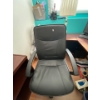 Image 1 : Like new leather computer chair