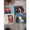 Image 3 : Four vinyl LP records featuring Jim Reeves, Wayne King, Eddy Arnold, and George Jones. Includes 'Hav