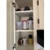 Image 2 : All glassware, mugs, bowls and plates in cabinetry included