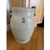 Image 1 : This is a vintage 5-gallon stoneware butter churn manufactured by Medalta Potteries Ltd. in Medicine