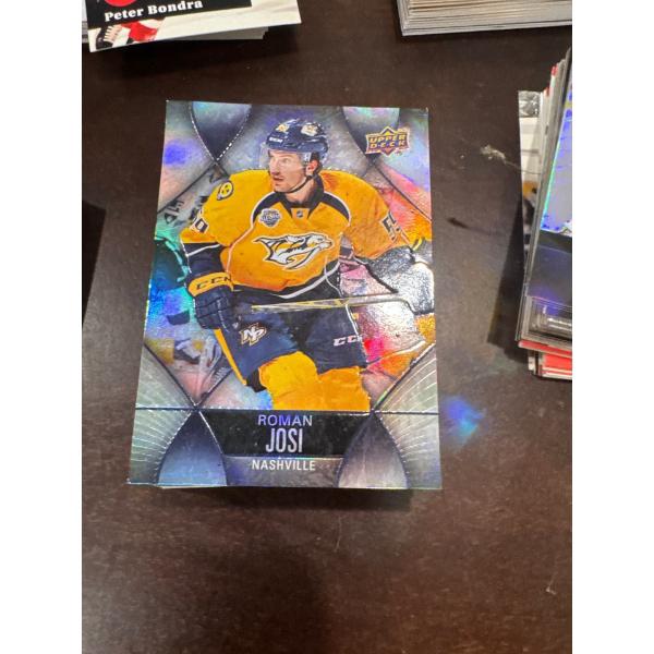 upper deck, large pile, random mixed.