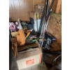 Image 3 : King Canada drill press with metal construction and wired motor. Also contains various hand tools, a