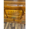 Image 6 : Very nice vintage Dresser with mirror, very well taken care of wood bedroom furniture