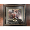 Image 2 :  collectible autographed photograph of NHL legend Mark Messier, accompanied by a Certificate of Auth