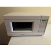 Image 1 : MasterChef microwave. 17 inches wide by 10 inches tall by 11 and a half inches deed