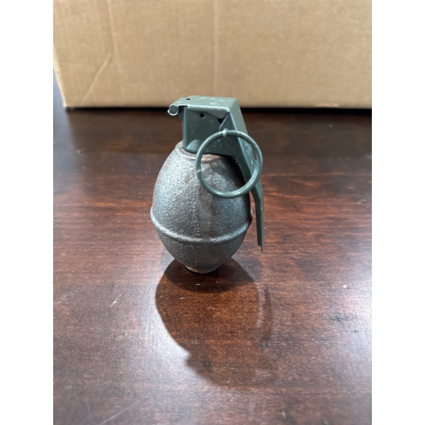 grenade, similar in design to an M26 "lemon" fragmentation hand grenade. 
Purpose: These are commonl