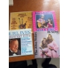 Image 1 : Four vinyl records featuring various country and folk artists: Top Country (various artists), Lang &