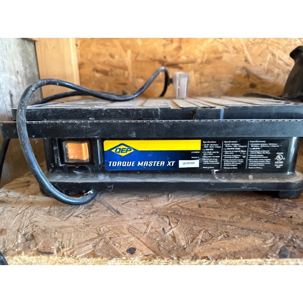 The item in the image is a QEP Torque Master XT Wet Tile Saw (model 22400Q). 
Motor: 3/5 HP, high-to