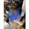 Image 2 : Very nice vice bench. Bench vice. Made in England.