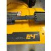 Image 9 : POULAN PRO 24" 208 CC WITH  PLUG IN START SNOW BLOWER