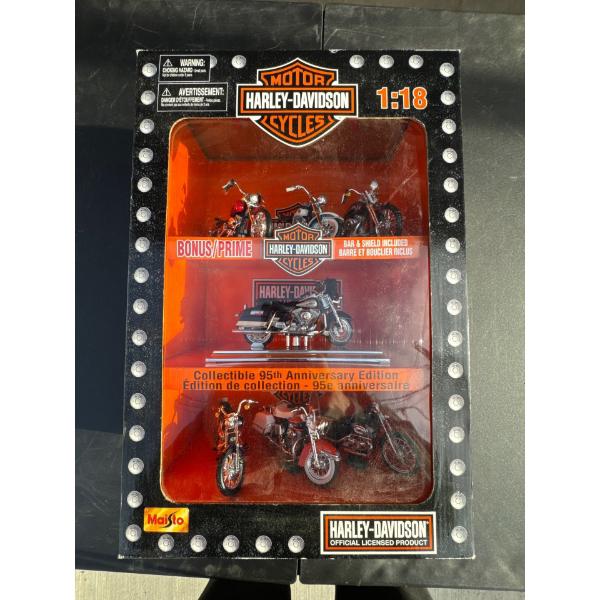 Harley Davidson one eighteenth scale ninety fifth anniversary edition collection, collectible Harley