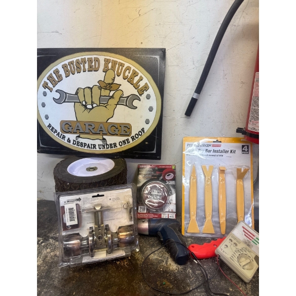 Nylon pry bar installer kit, acrylic gel tape, double face, four wheels, and door handle kit with ke