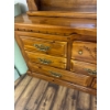 Image 7 : Very nice vintage Dresser with mirror, very well taken care of wood bedroom furniture