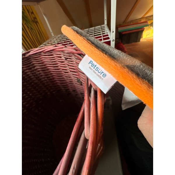 Wicker basket with matching lid and good condition PetSure pad for your indoor pet