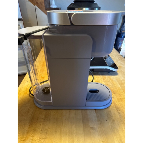 A Keurig K-Iced Single Serve Coffee Maker, which features a dedicated "Brew Over Ice" button for mak