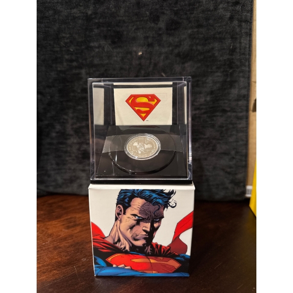  2013 Royal Canadian Mint $20 Fine Silver Coin celebrating the 75th Anniversary of Superman. 
Specif