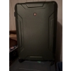 Image 12 : Nice suitcase set with all contents included. The entire room's air is also included with the lot. A