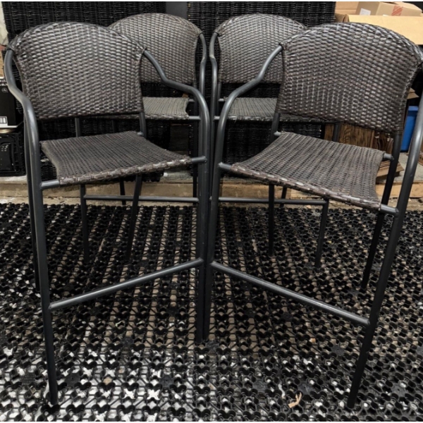 Four bar height stools/wicker chair, barstool made of wicker