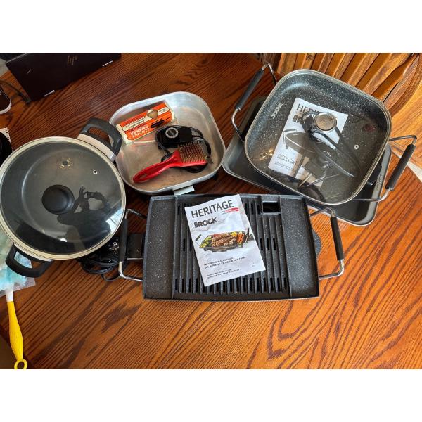 Heritage Rock indoor smokeless barbecue grill and Heritage Rock electric skillet, 14x10 baking pan a