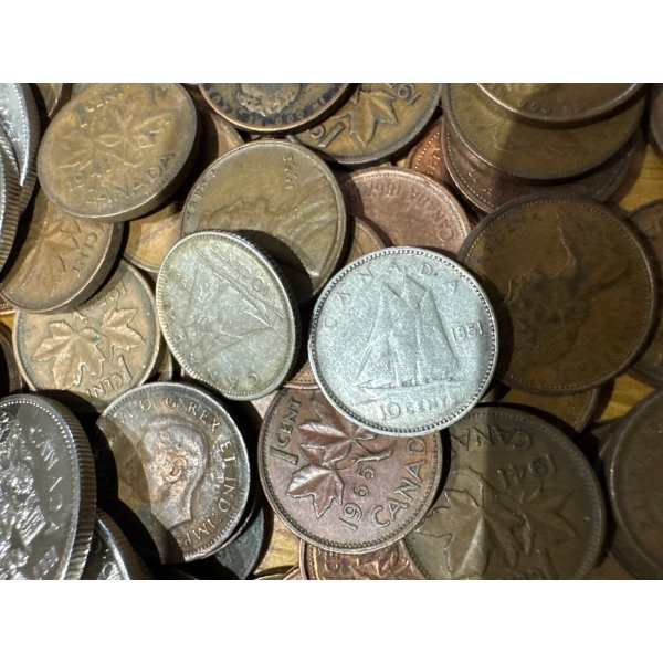 5$OF 50 CENT PIECES AND 2 SILVER DIMES AND VARIOUS YEARS OF PENNYS US AND CAD