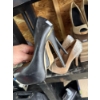 Image 4 : Three pairs of women's size 6.5 heels